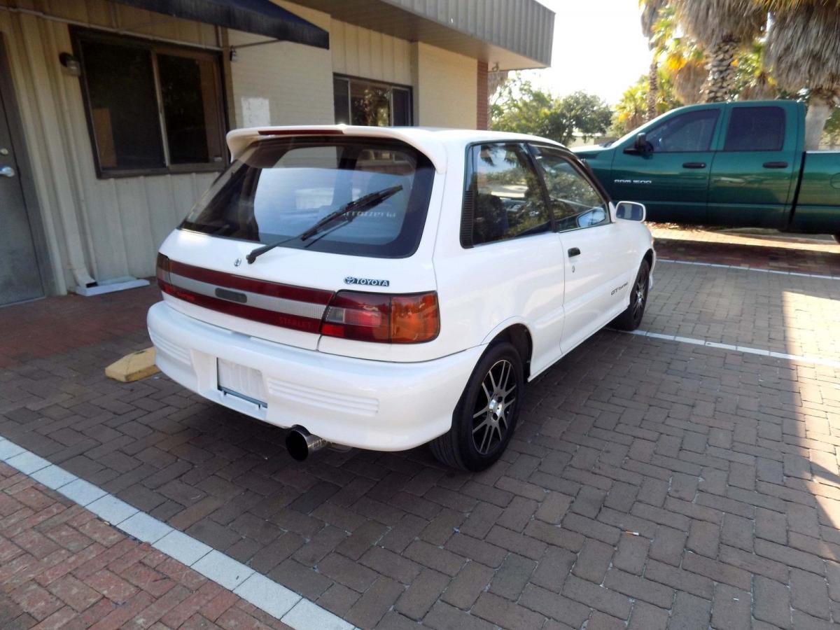 Toyota starlet p80